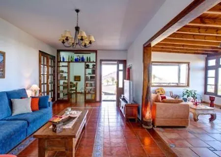 Casa Acequia 티나조