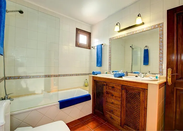 Casa Acequia Villa Tinajo